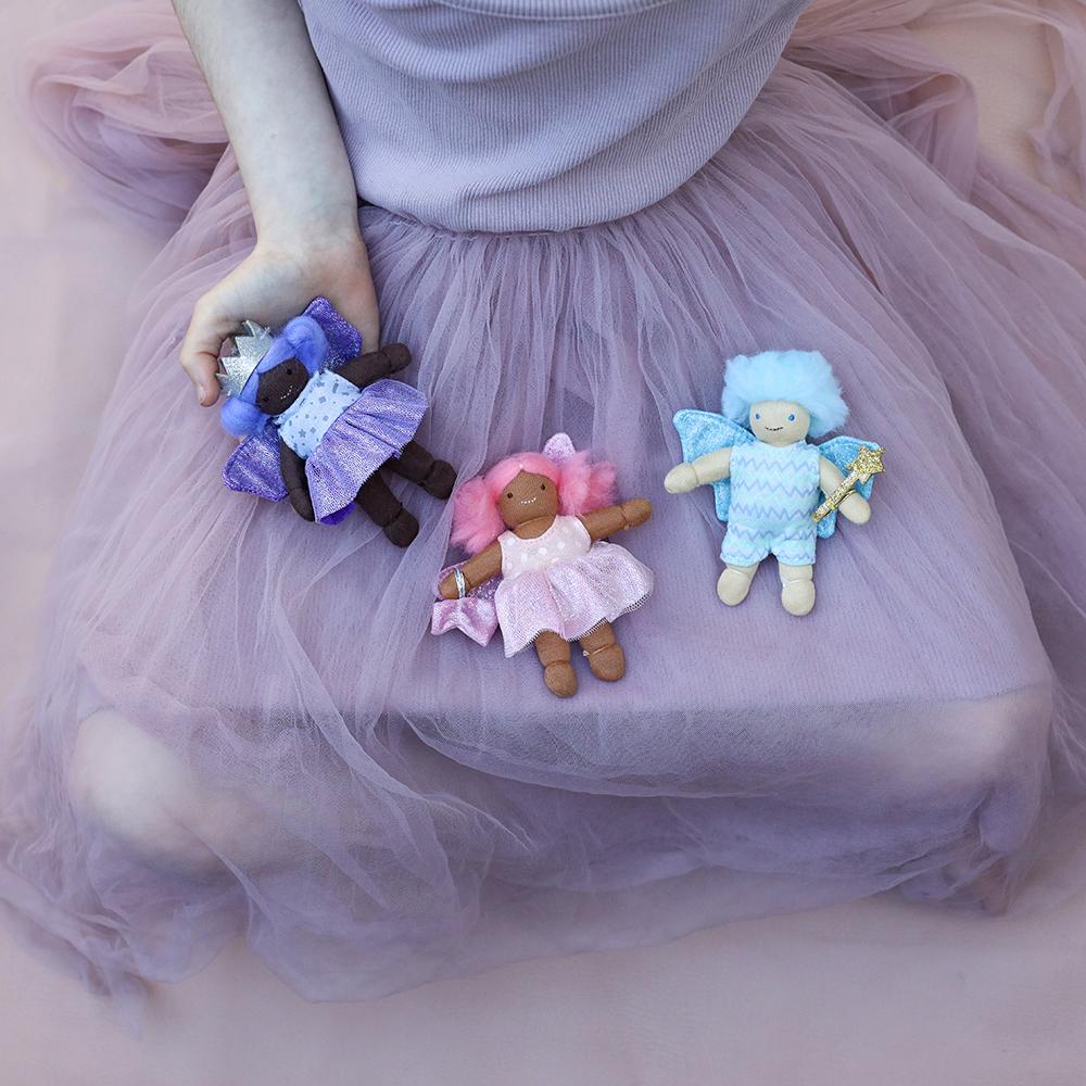 Holdie Fairytale Folk - Willow - Image 3