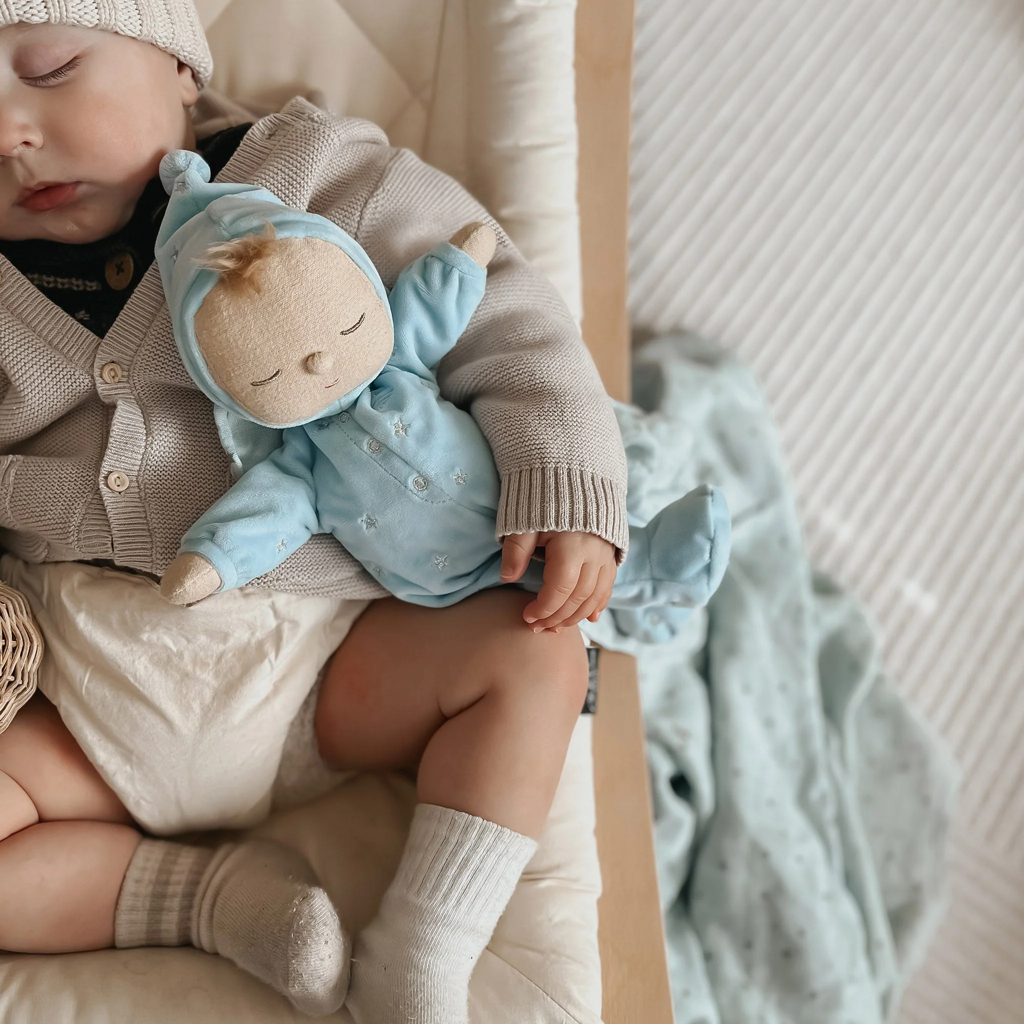Lullaby Dozy Dinkums - Leo - Gift Set - Image 4