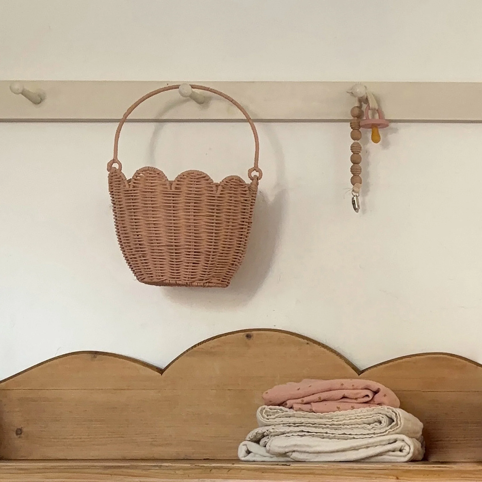 Rattan Tulip Carry Basket - Seashell Pink - Image 5